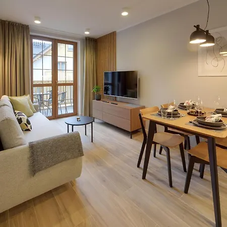 Apartament Nad łomnicą